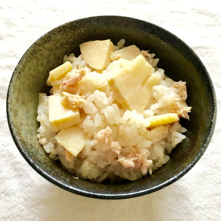 水煮で簡単っ!!たけのこツナの旨い炊き込み御飯♡